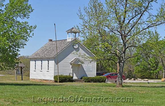 Fort Scott, KS - Fort Lincoln School