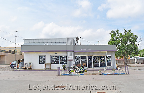 Ellinwood, KS - Business