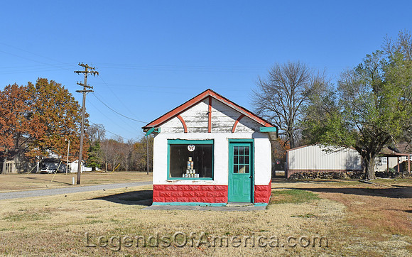 Weir, KS - TexacoBuilding