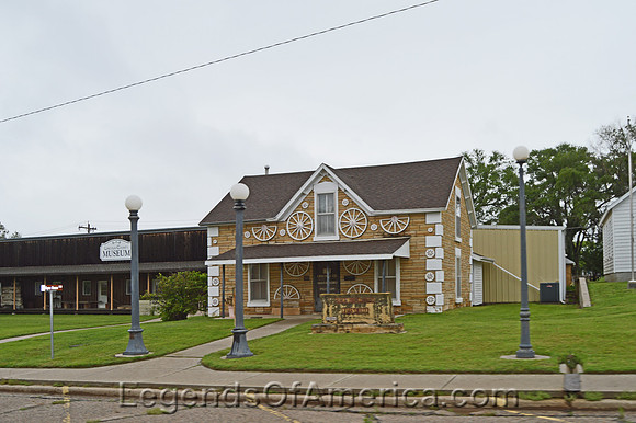 Lincoln, KS - Lincoln County Museum