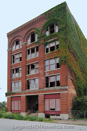 Cairo, IL - Commerical Avenue & 5th, 2012