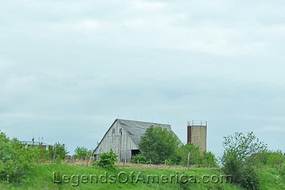 Rock Creek, KS - Barn & Silo