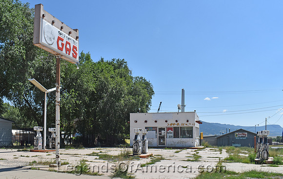 Raton, NM - Old Gas Station