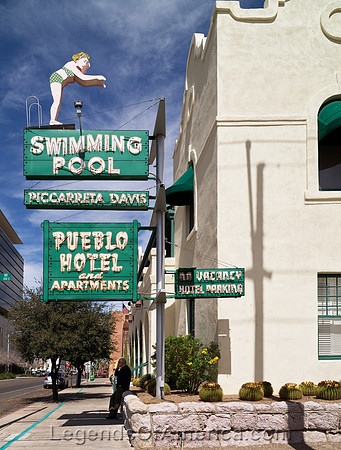 Tucson, AZ - Pueblo Hotel Apartments