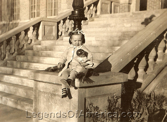 Ernestine Foster - Courthouse Steps
