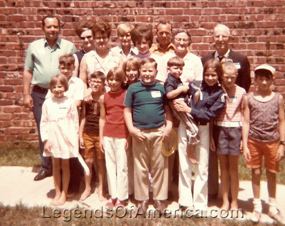 Foster Family, 1971