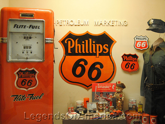 Borger, TX - Museum - Phillips 66 Display