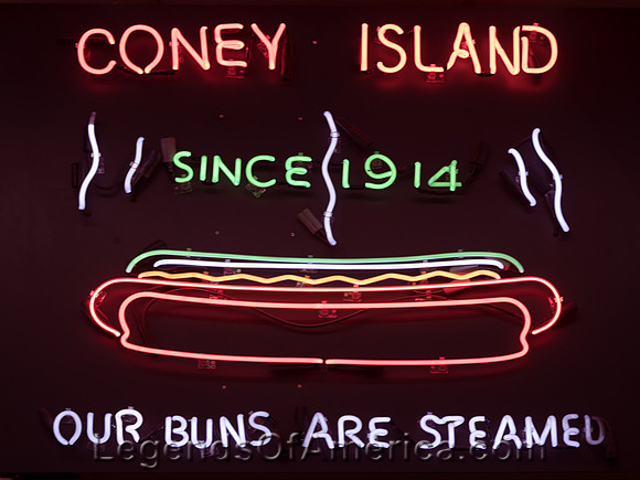 Cincinatti, OH - American Sign Museum