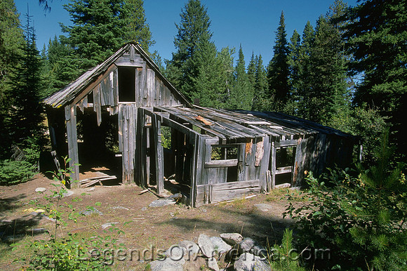Coloma, MT - Dilapidated Cabin