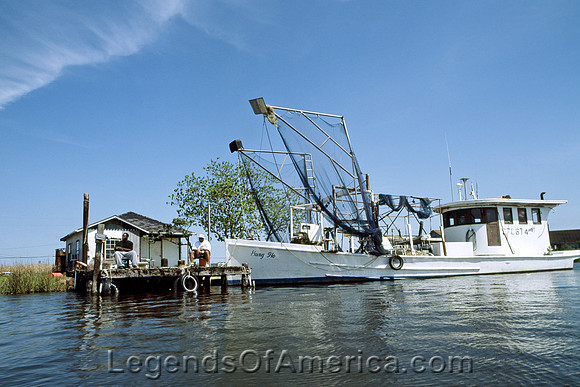 LouisianShrimpboatShackCHighsmith