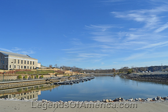 Warsaw, MO - Drake Harbor