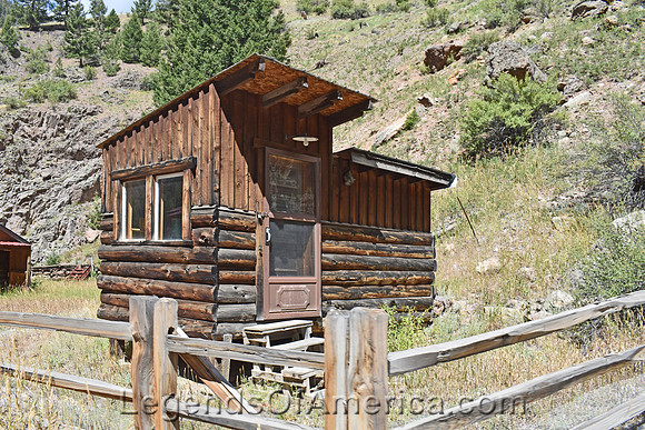 Creede, CO - Cabin - 3