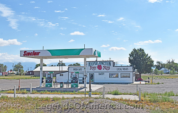 Hooper, CO - Sinclair Station