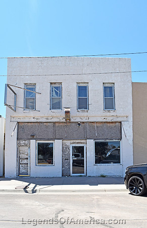 Lakin, KS - Business Building