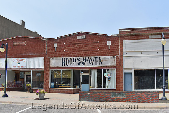 St John, KS - Business Buildings - 2