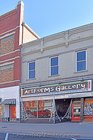 Pittsburg, KS - Main Street Building - 2