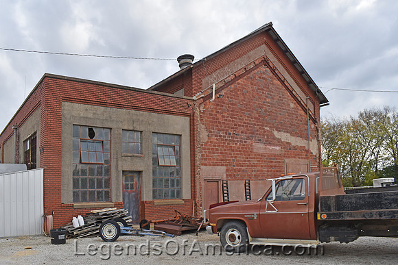 Sycamore, KS - Warehouse