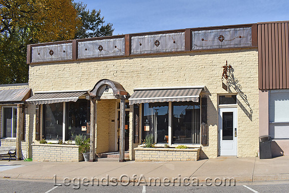 Mulvane, KS - Business Building