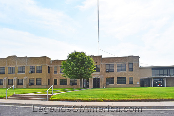 St. Francis, KS - Jr-Sr Highschool