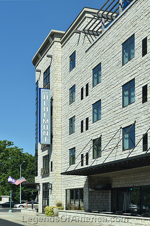 Manhattan, KS - Bluemont Building
