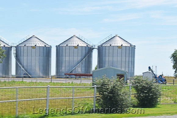 Howard, KS - Silos