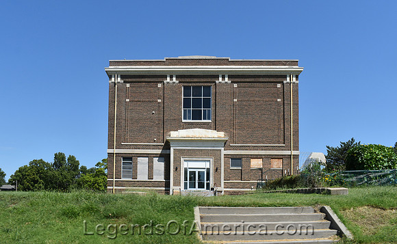 Clay Center, KS - McKinley Apartments