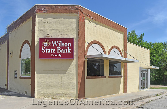 Beverly, KS - Bank