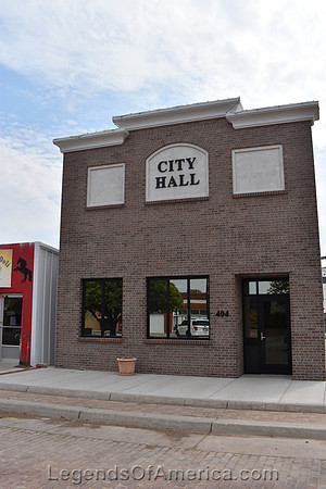 Plains, KS - City Hall