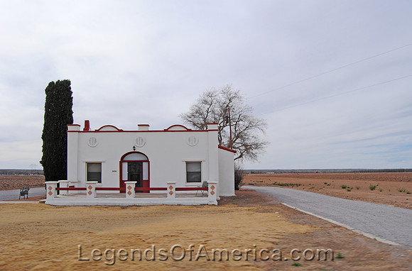 La Mesa, NM - Building