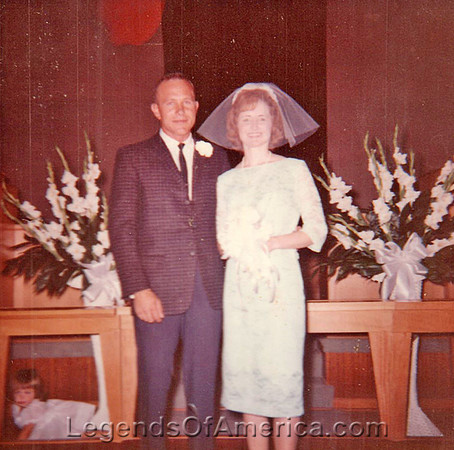 Wanda, John, Kristy - Wedding, Sept, 1964