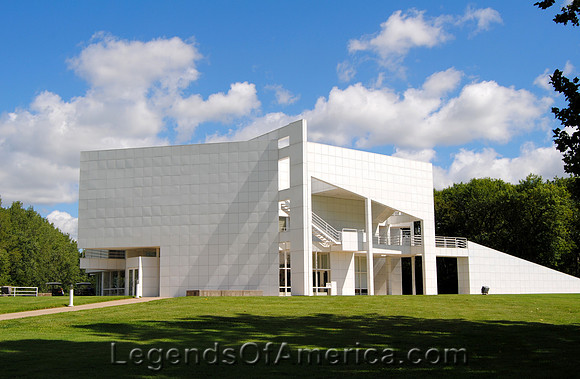 New Harmony, IN - Atheneum Visitors Center