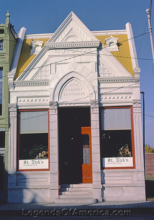 NewHarmonyBankJohnMargolies1988