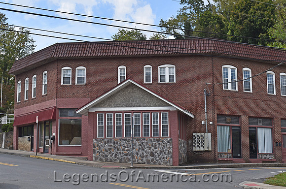 Mount Hope, WV - Building