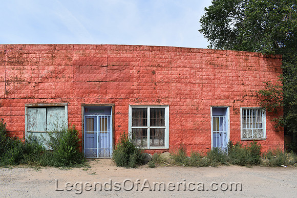 Rancho de Taos, NM - Building - 2