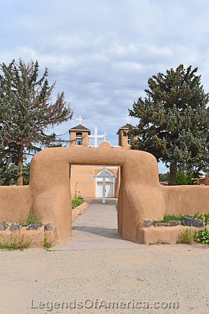 Ranchos de Taos, NM - San Francisco De Asis Church