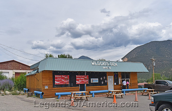 Questa, NM - Wildcats Den Drive-In