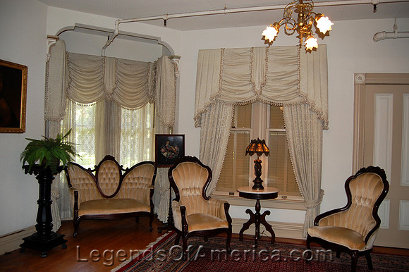 San Jose, CA - Winchester Mansion Sitting Area