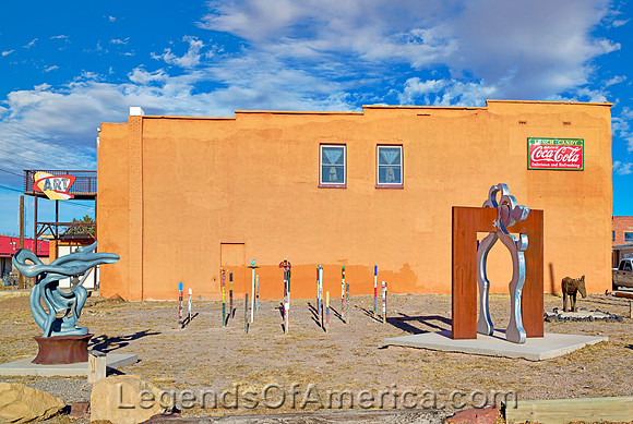 Carrizozo, NM - Outside Art