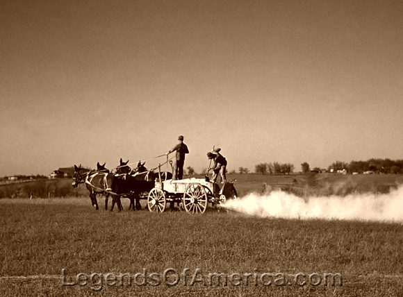 Spreading fertilizer in Georgia, 1940
