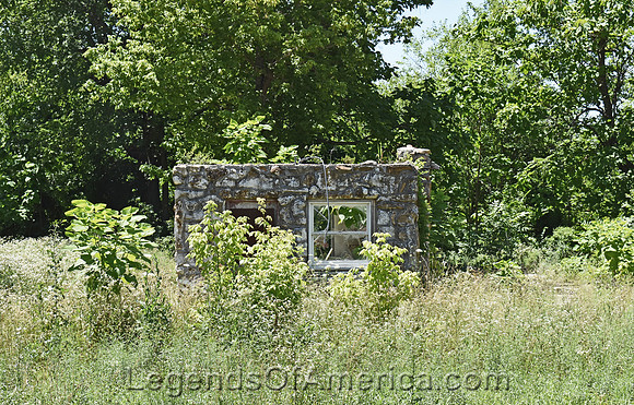 Prescott, KS - Building Ruins