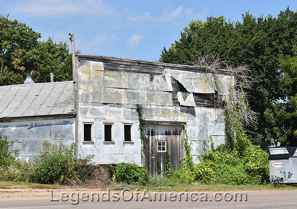 Munden, KS - Old Building