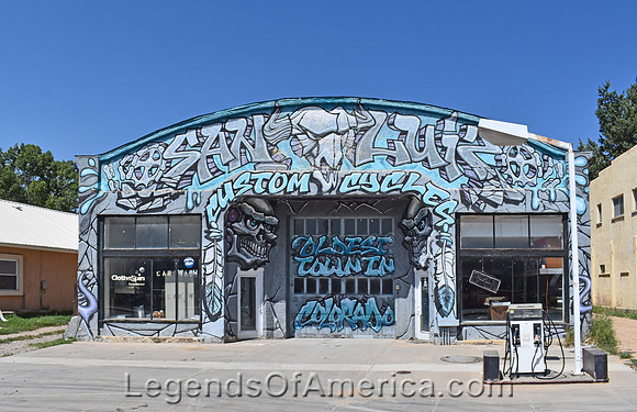 San Luis, CO - Colorful Building