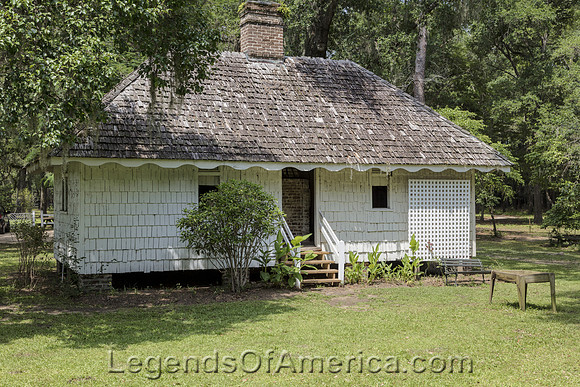 North Santee, SC - Hopsewee Plantation Slave Quarters