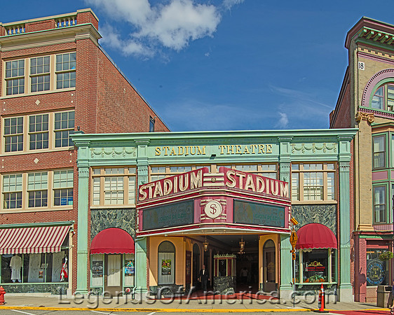 Woonsocket, RI - Stadium Theatre