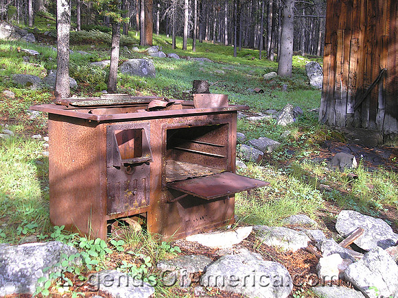 Coolidge, MT - Stove
