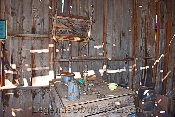 Kabab, UT - Little Hollywood Museum Cabin Interior