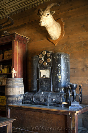 Cody, WY - Old Town Shell Store