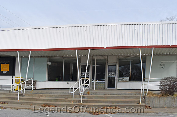 De Soto, KS - Empty Business Building