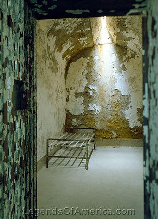 Philadelphia, PA - EasterStatePenintentiary-habs-cell
