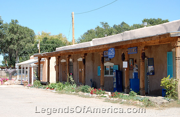 RanchodeTaosShops